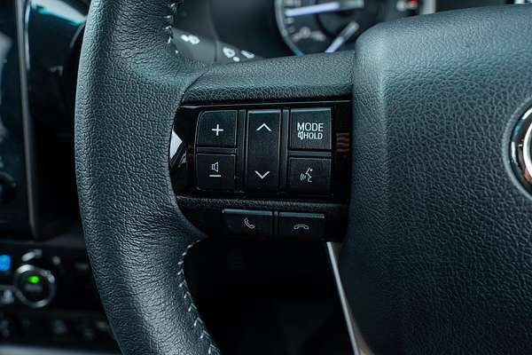 2021 Toyota Hilux SR5 GUN126R 4X4