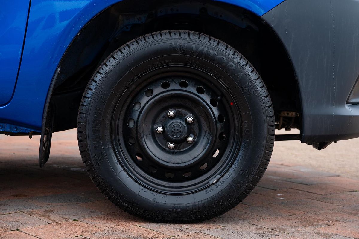 2016 Toyota Hilux Workmate TGN121R Rear Wheel Drive