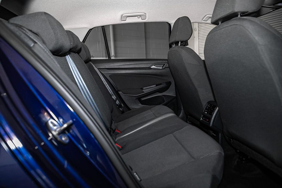 2021 Volkswagen Golf 110TSI 8