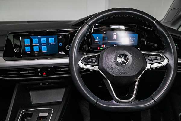 2021 Volkswagen Golf 110TSI 8