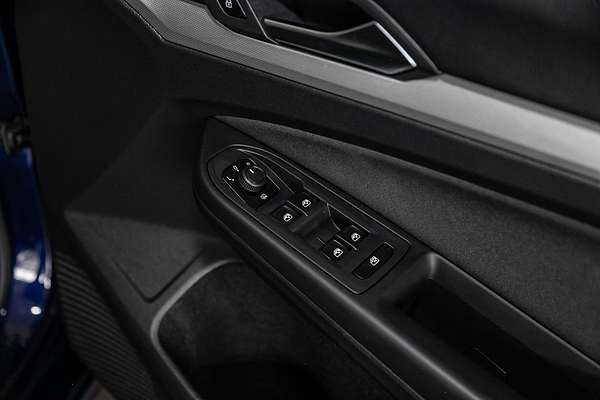 2021 Volkswagen Golf 110TSI 8