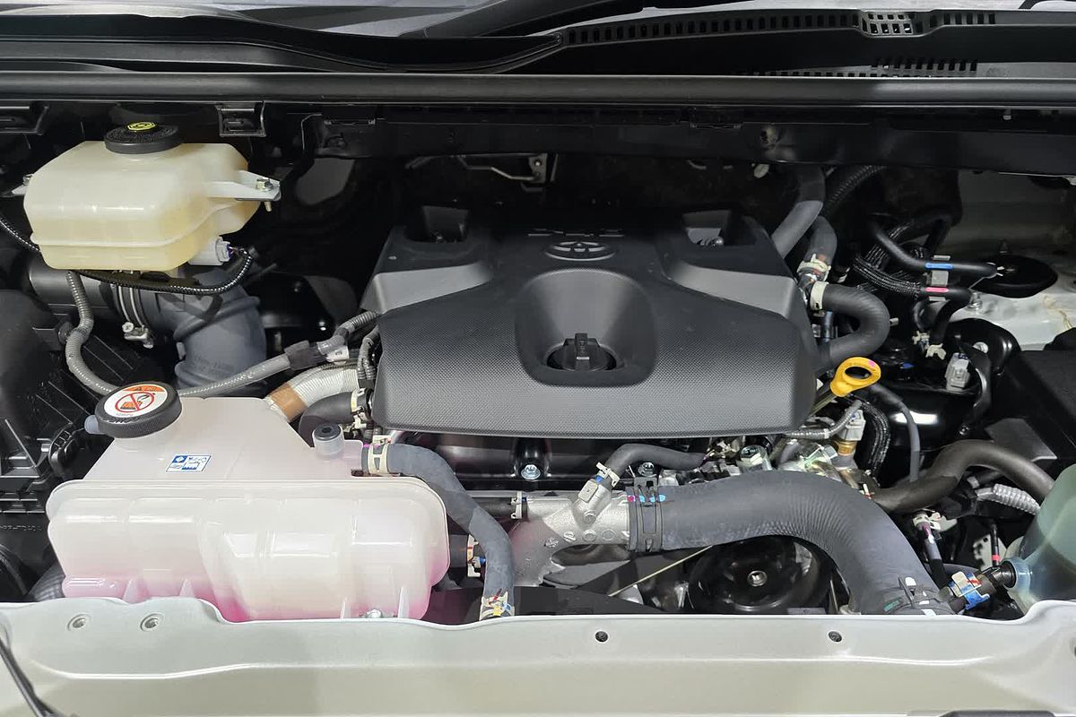 2024 Toyota Hiace GDH300R LWB