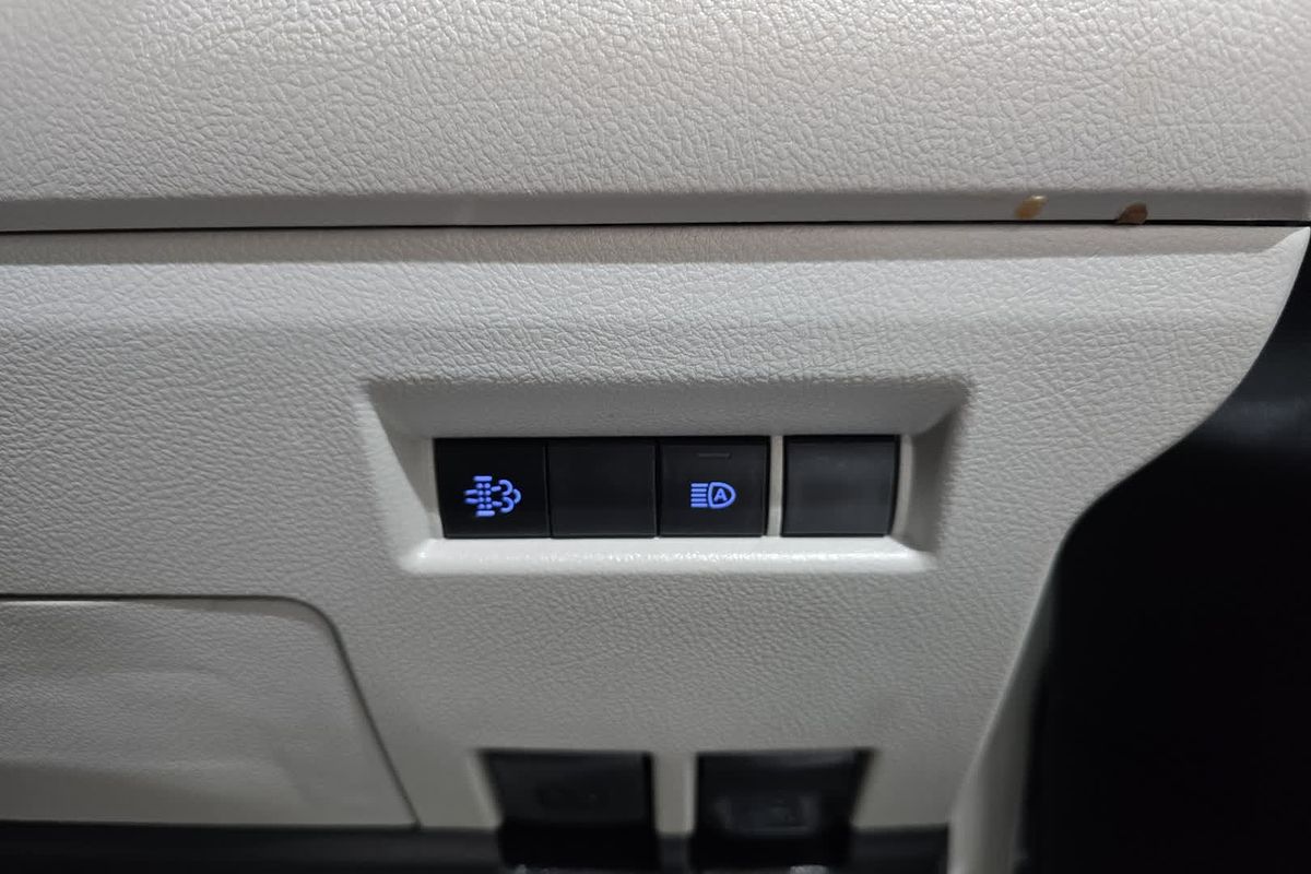 2024 Toyota Hiace GDH300R LWB