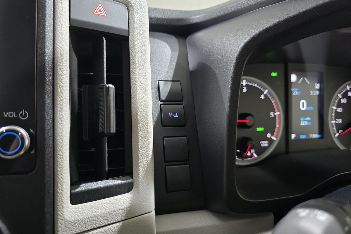 2024 Toyota Hiace GDH300R LWB