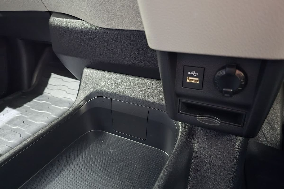 2024 Toyota Hiace GDH300R LWB