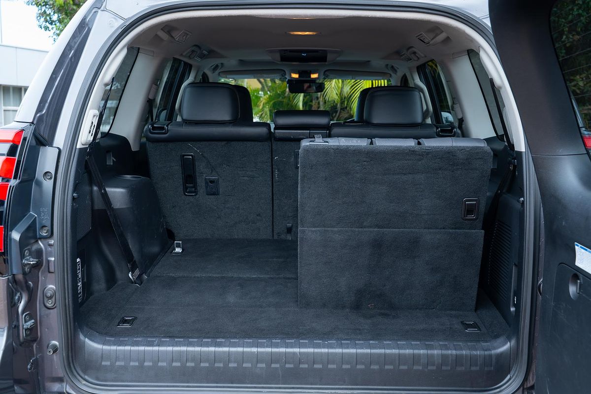 2020 Toyota Landcruiser Prado Kakadu GDJ150R