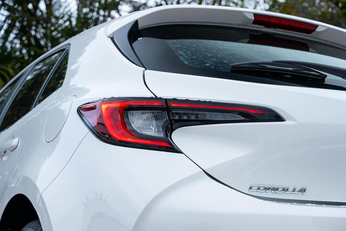 2024 Toyota Corolla Ascent Sport Hybrid ZWE219R