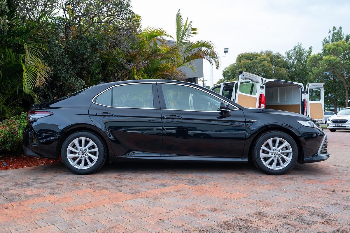 2024 Toyota Camry Ascent AXVH70R