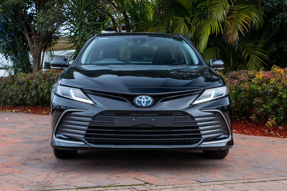 2024 Toyota Camry Ascent AXVH70R