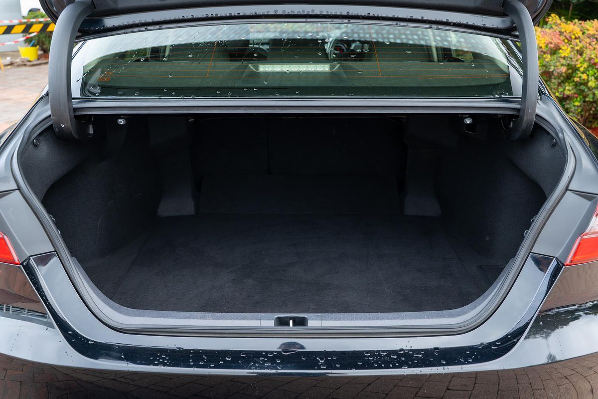 2024 Toyota Camry Ascent AXVH70R