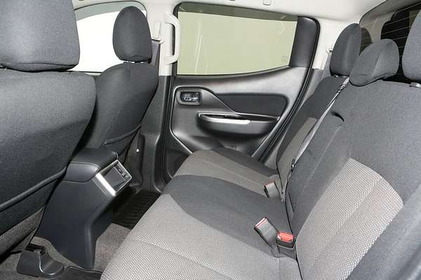2021 Mitsubishi Triton GLS MR 4X4