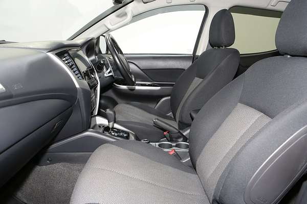 2021 Mitsubishi Triton GLS MR 4X4
