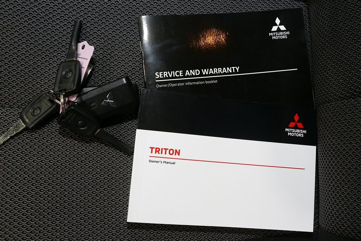 2021 Mitsubishi Triton GLS MR 4X4