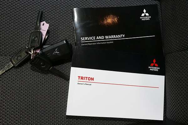 2021 Mitsubishi Triton GLS MR 4X4