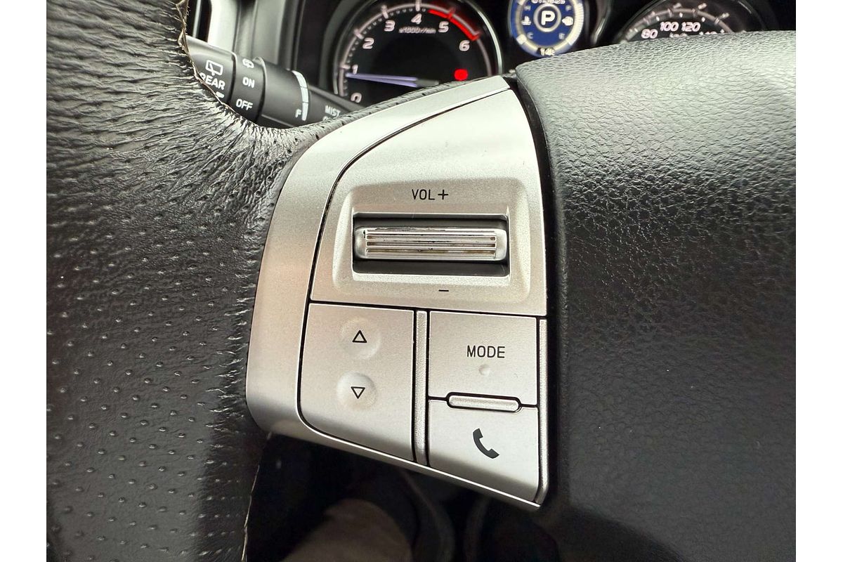 2020 Isuzu MU-X LS-M