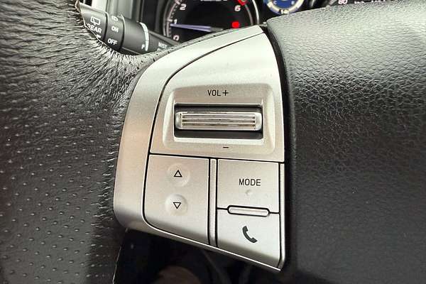 2020 Isuzu MU-X LS-M