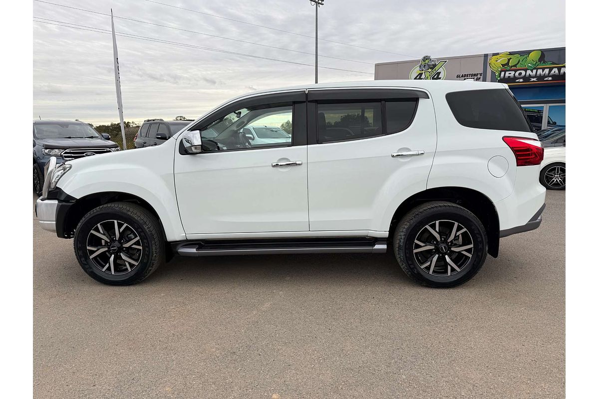 2020 Isuzu MU-X LS-M