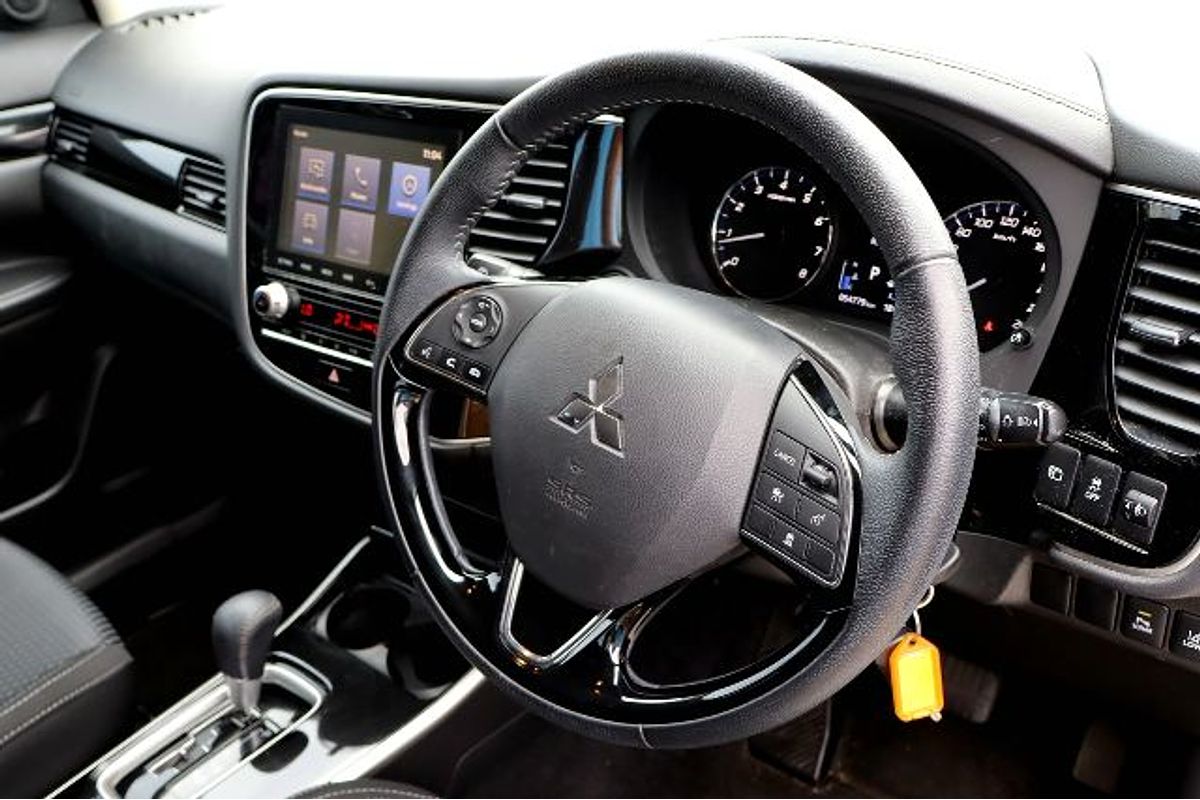 2021 Mitsubishi Outlander ES ZL