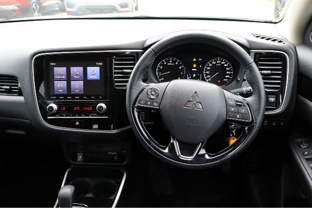 2021 Mitsubishi Outlander ES ZL