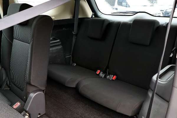 2021 Mitsubishi Outlander ES ZL