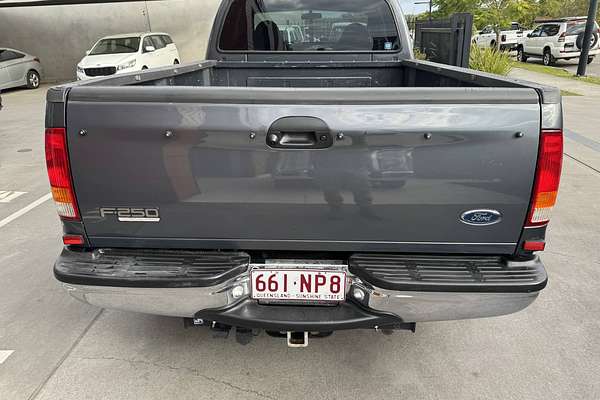 2005 Ford F250 XLT RN 4X4