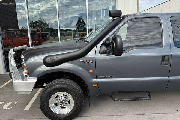 2005 Ford F250 XLT RN 4X4