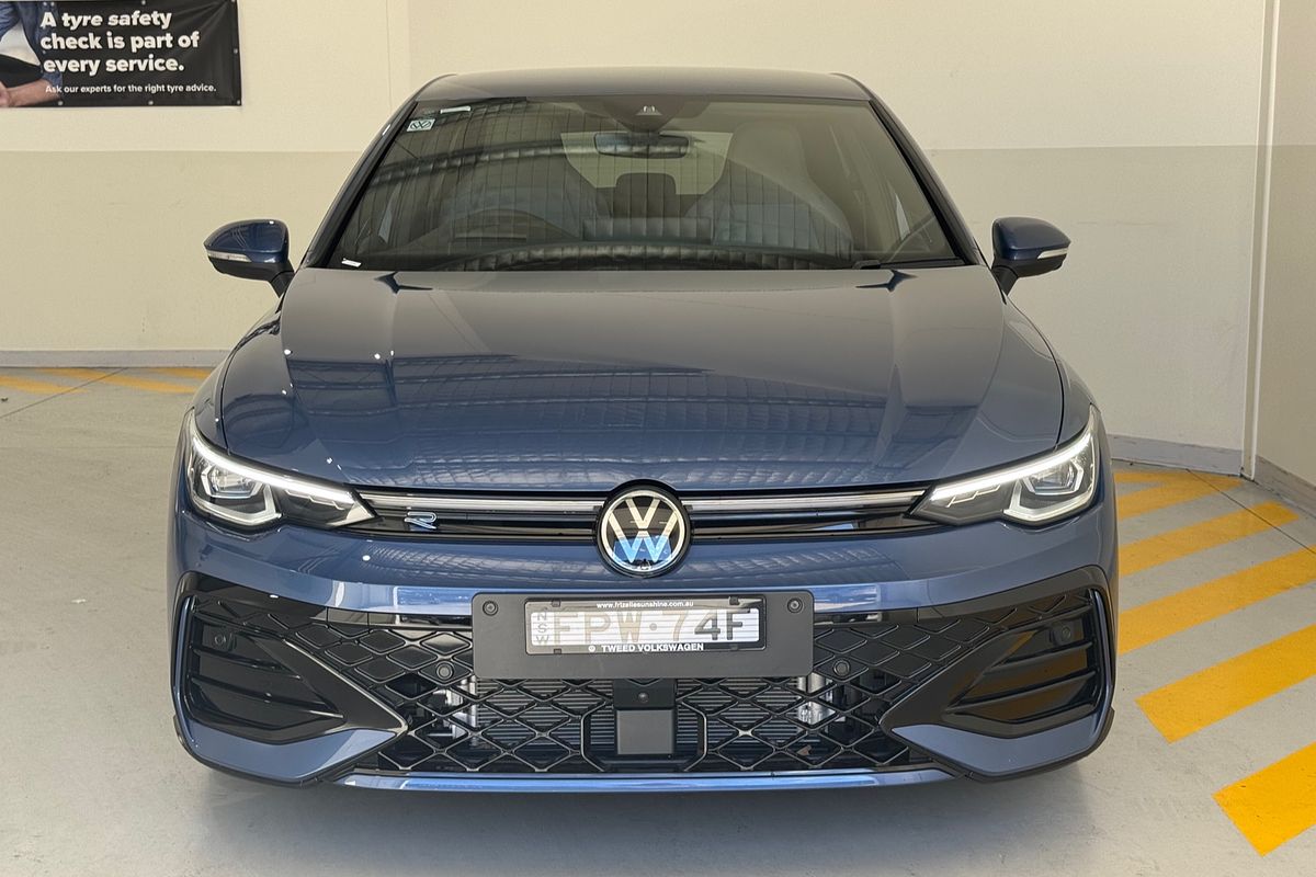 2024 Volkswagen Golf 110TSI R-Line 8.5