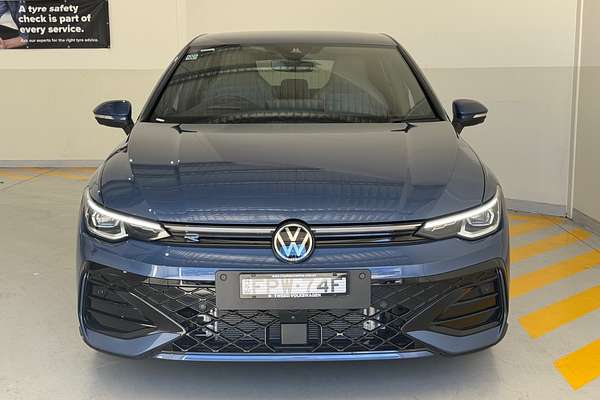 2024 Volkswagen Golf 110TSI R-Line 8.5