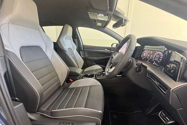 2024 Volkswagen Golf 110TSI R-Line 8.5