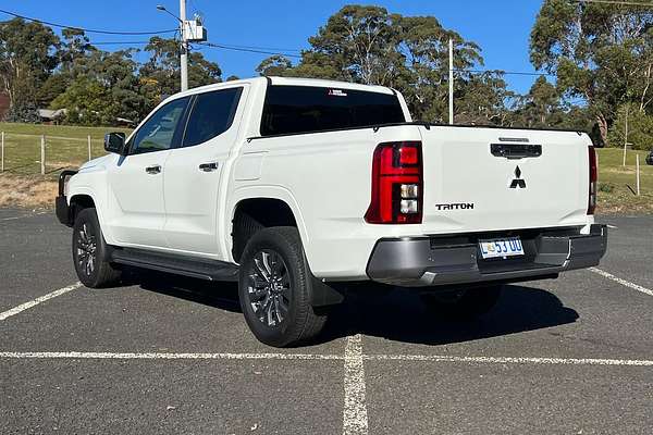 2024 Mitsubishi Triton GLS MV 4X4