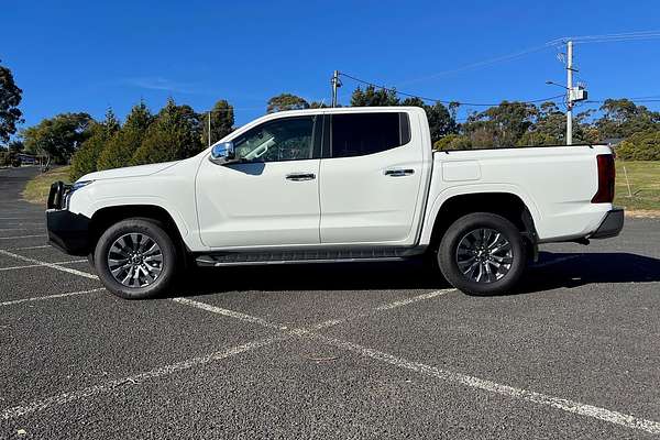 2024 Mitsubishi Triton GLS MV 4X4
