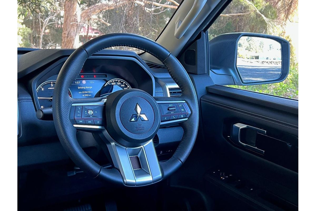 2024 Mitsubishi Triton GLS MV 4X4