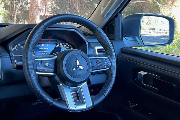 2024 Mitsubishi Triton GLS MV 4X4