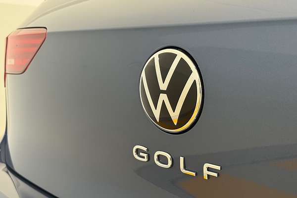 2024 Volkswagen Golf 110TSI R-Line 8.5