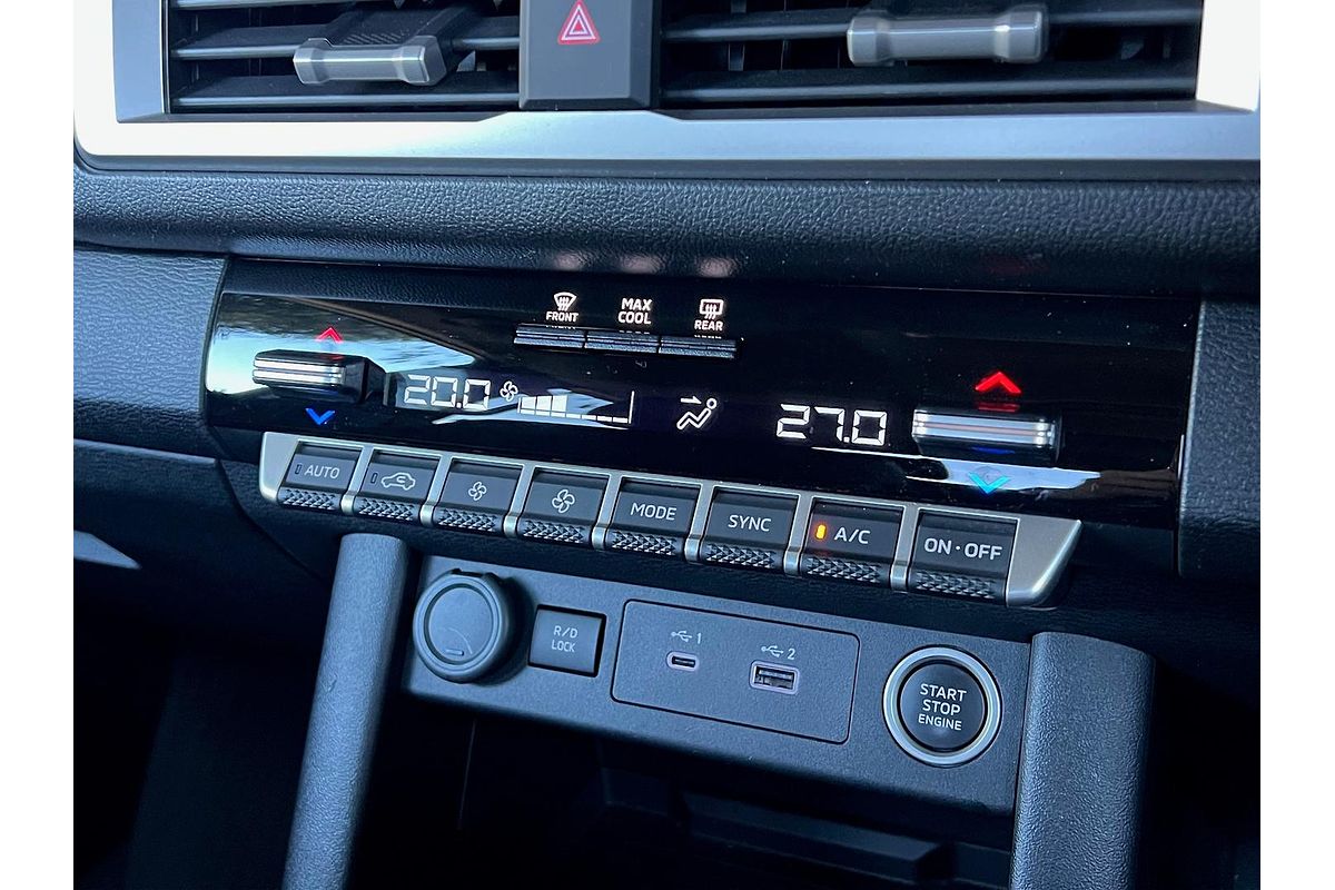 2024 Mitsubishi Triton GLS MV 4X4
