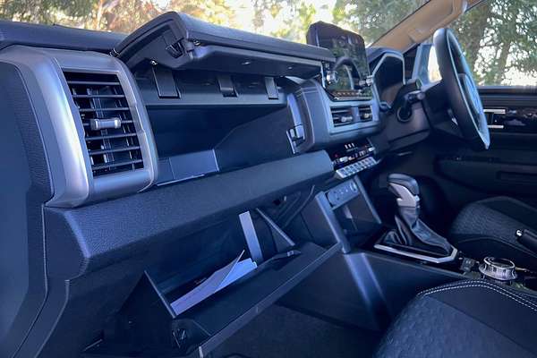 2024 Mitsubishi Triton GLS MV 4X4