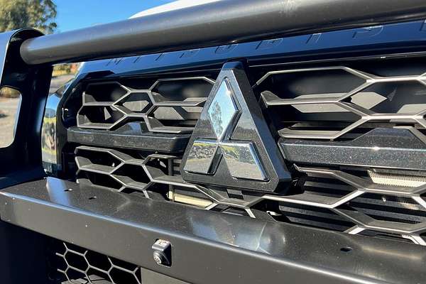 2024 Mitsubishi Triton GLS MV 4X4
