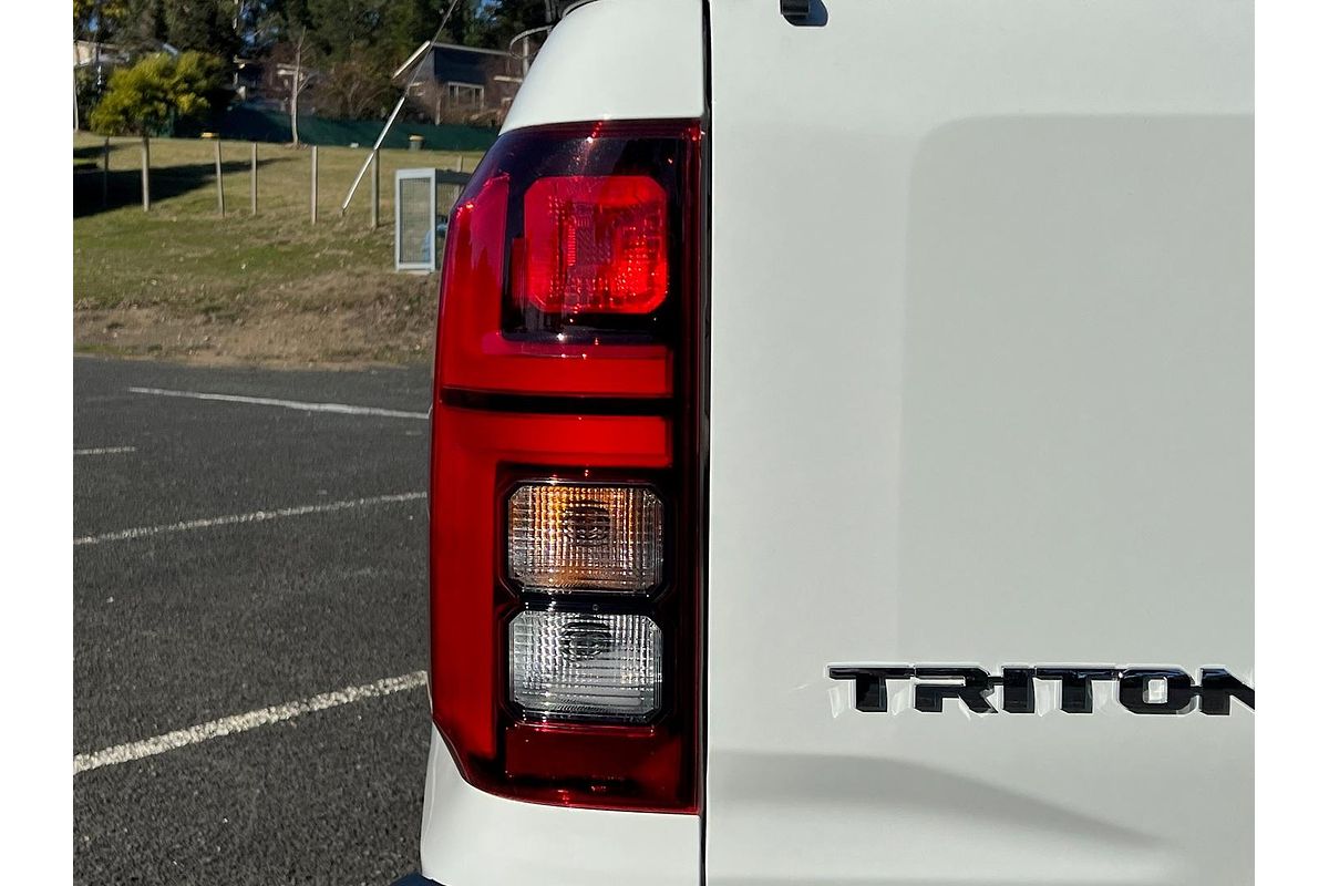 2024 Mitsubishi Triton GLS MV 4X4