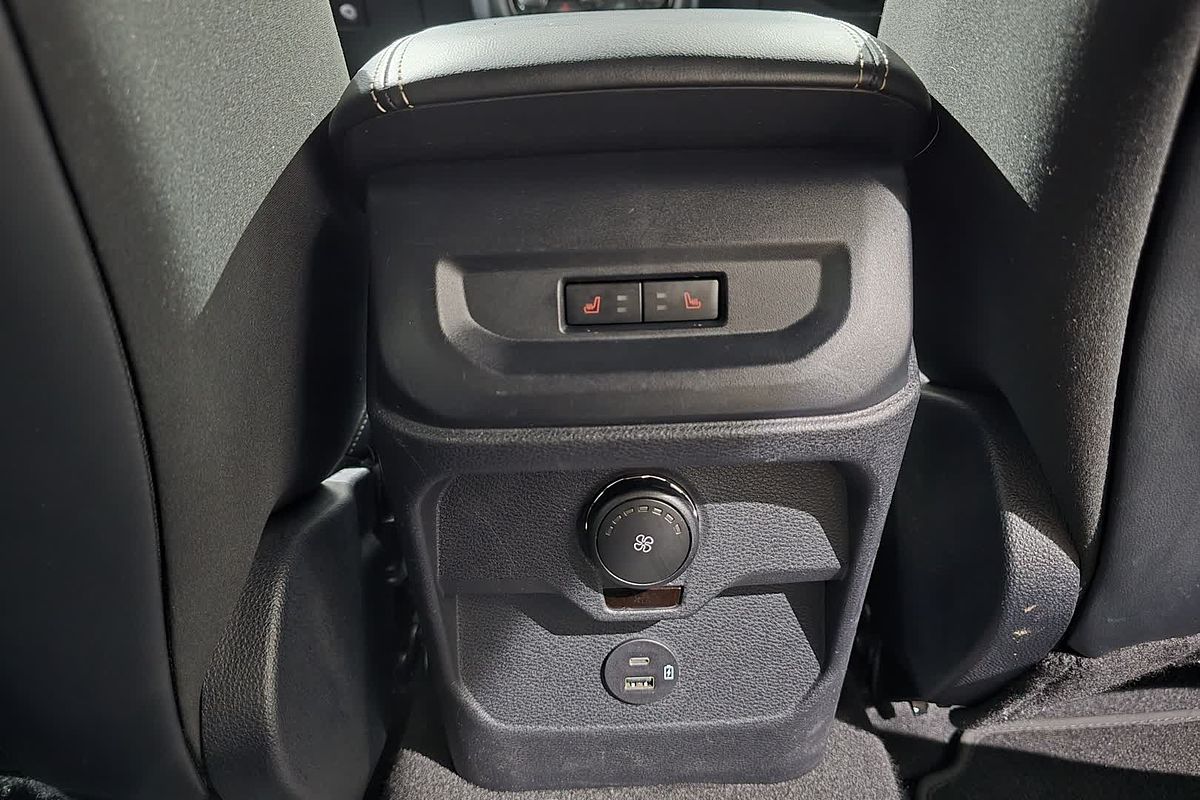 2024 Ford Everest Platinum 3.0L