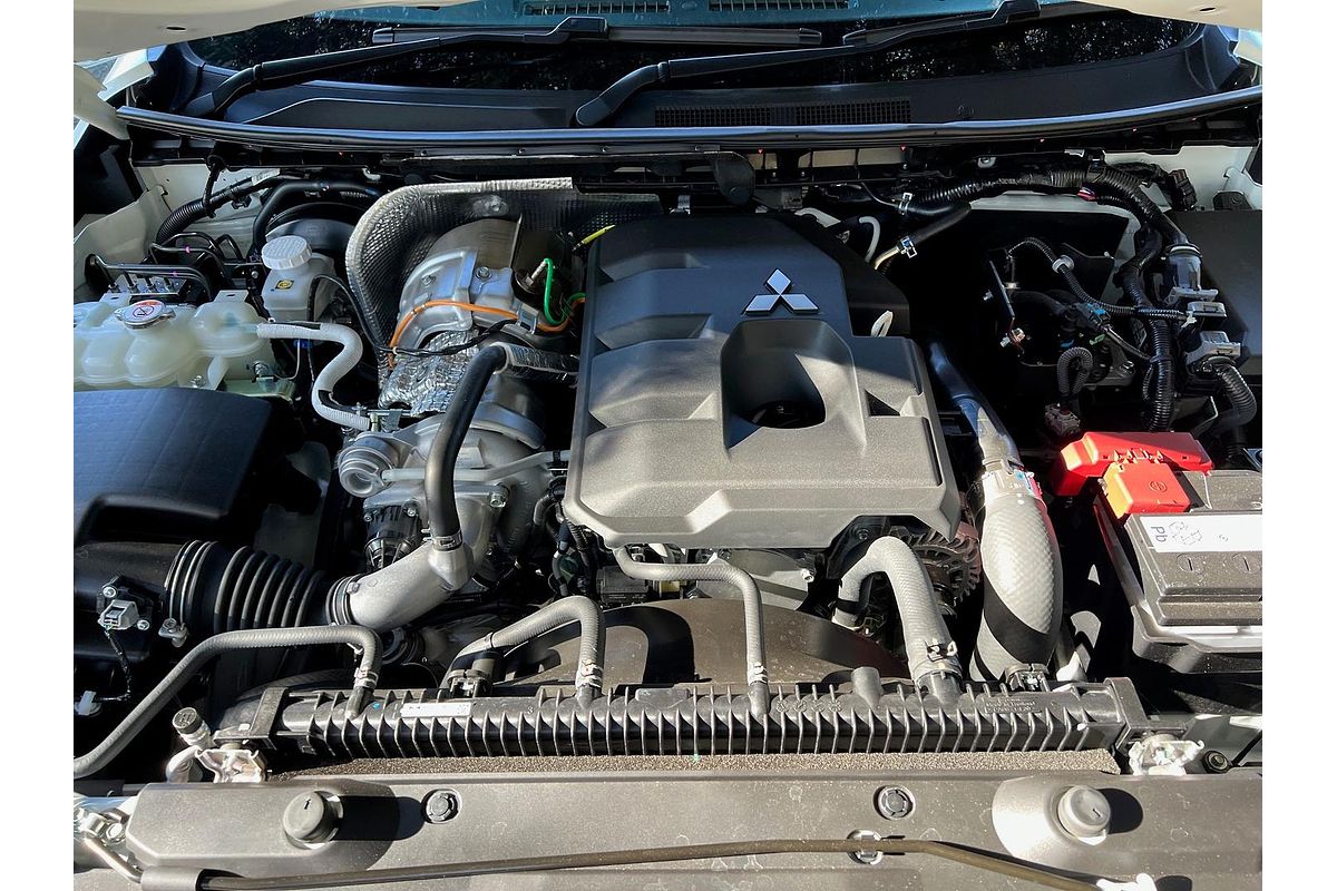 2024 Mitsubishi Triton GLS MV 4X4