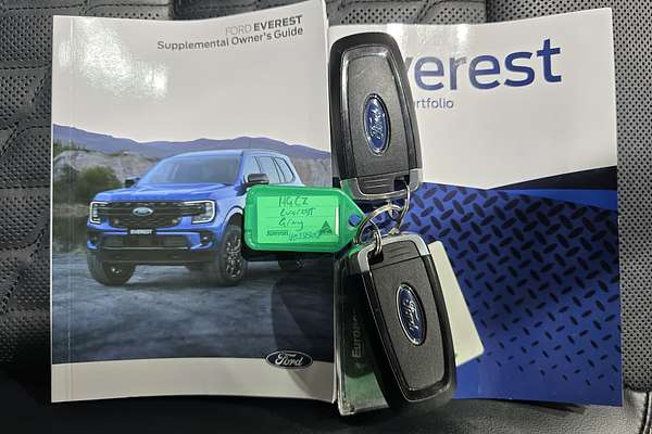 2024 Ford Everest Platinum 3.0L