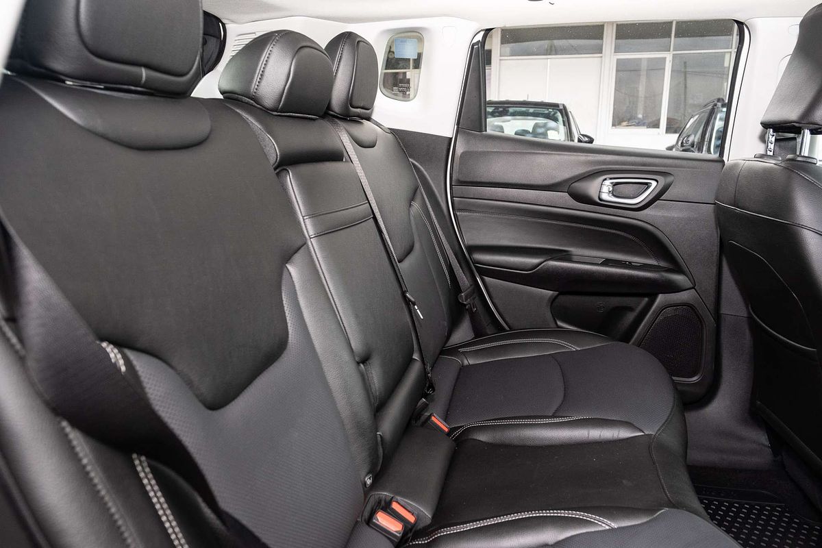 2024 Jeep Compass Summit e-Hybrid MV