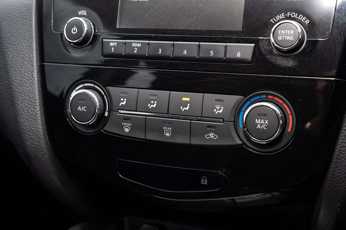 2015 Nissan QASHQAI ST J11