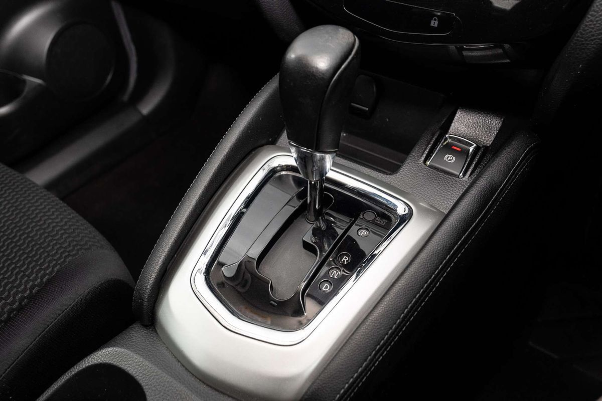 2015 Nissan QASHQAI ST J11