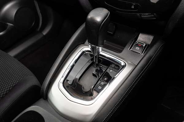 2015 Nissan QASHQAI ST J11
