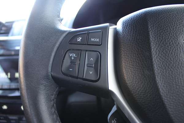 2013 Suzuki Swift GLX FZ