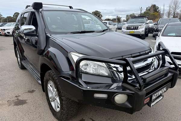 2016 Isuzu MU-X LS-T