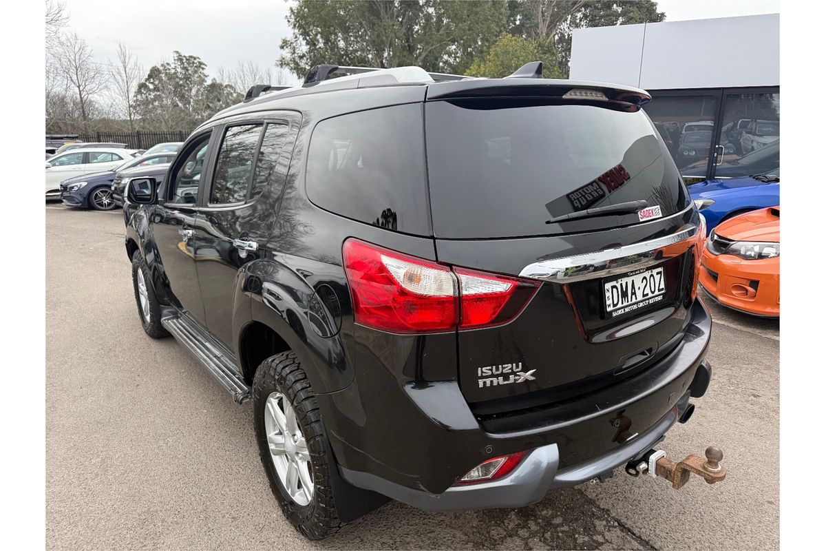 2016 Isuzu MU-X LS-T