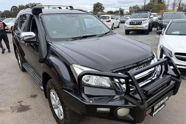 2016 Isuzu MU-X LS-T