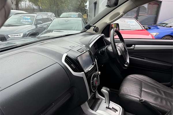 2016 Isuzu MU-X LS-T